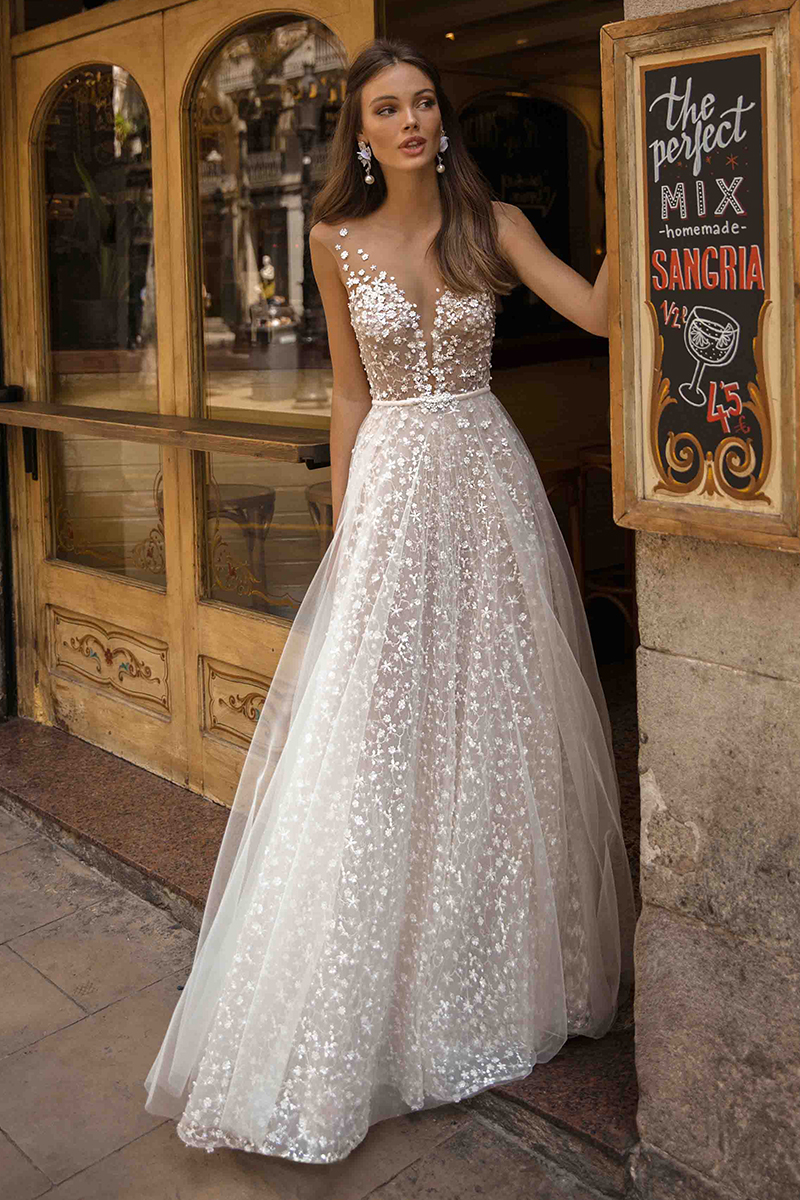 A Line Bow Tie Bridal Dress