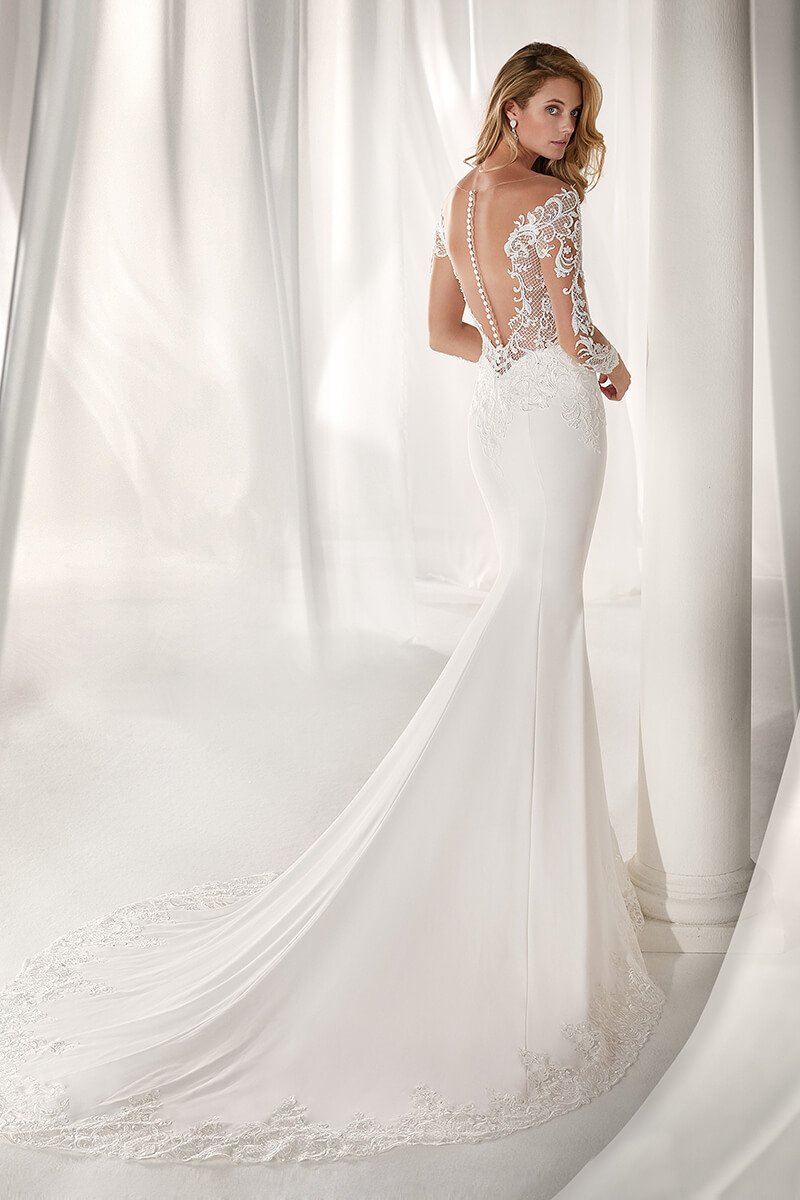 Sweetheart Spandex Tight Mermaid Wedding Gown With Lace Sleeves